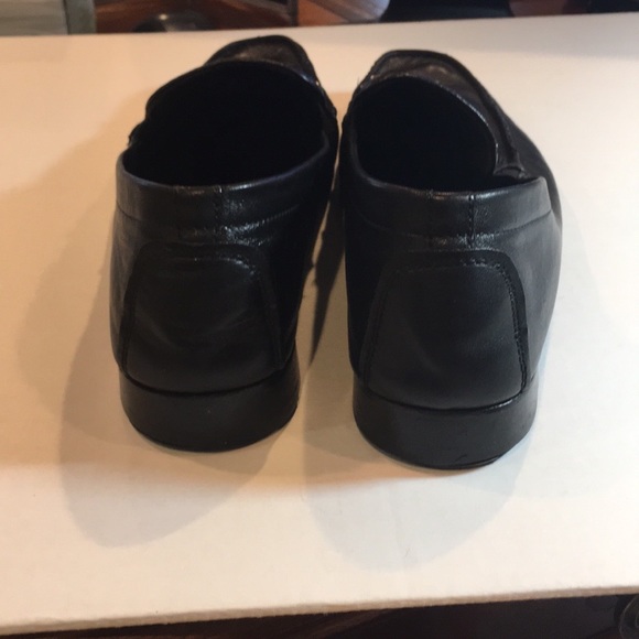 Bruno Magli Daneal Black Soft Leather Loafers - Picture 3 of 8